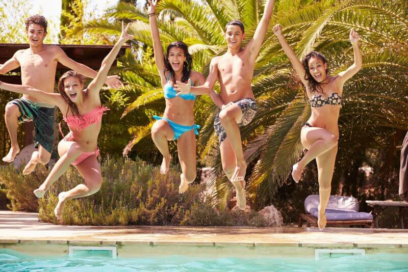 Yay! Pool Party!!!